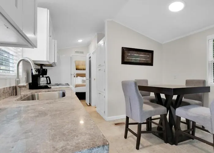 Lovely 2Br Model Home In The Smokies